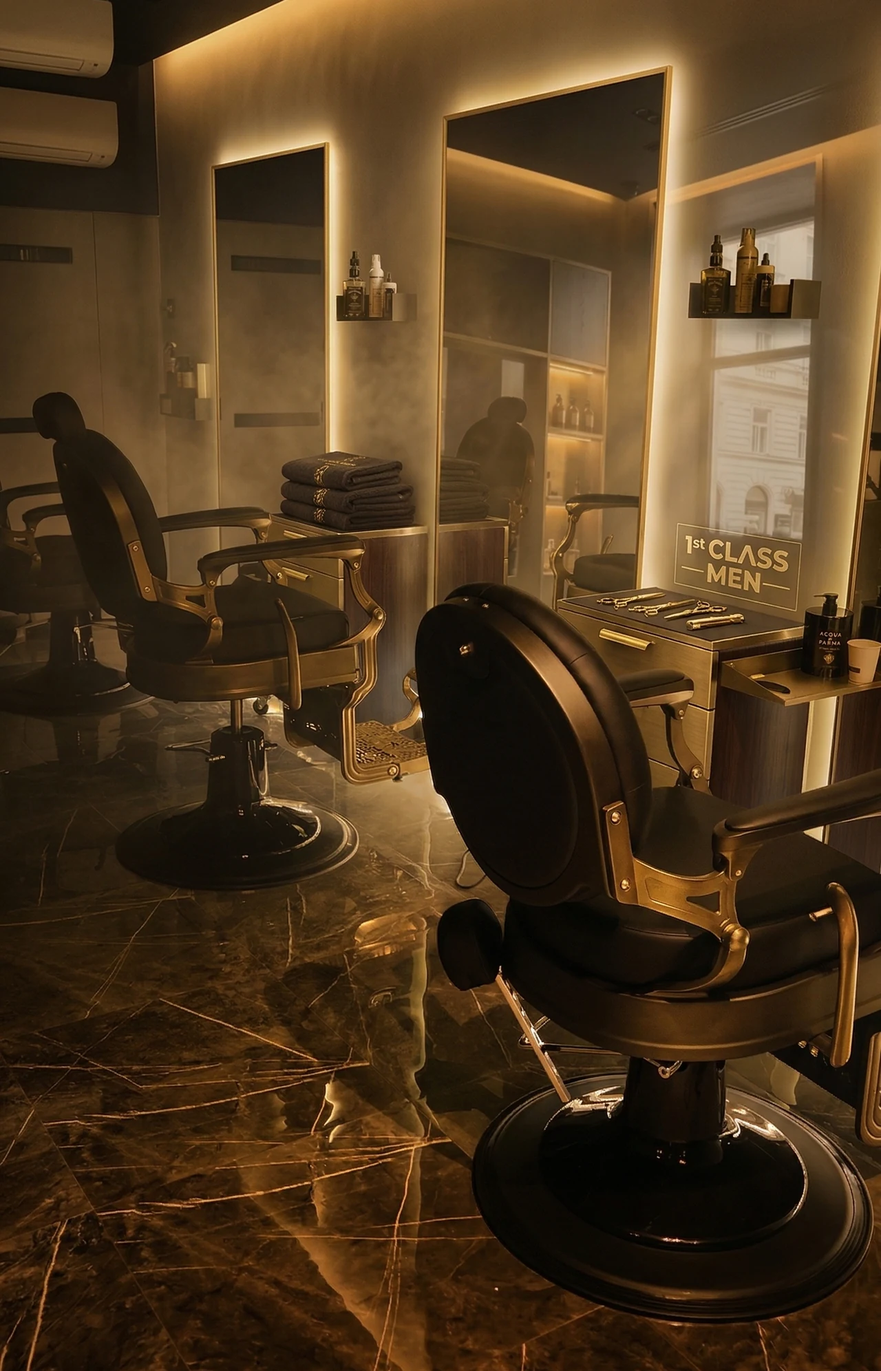 1st Class Men — Salon am Stubenring, Wien 1010